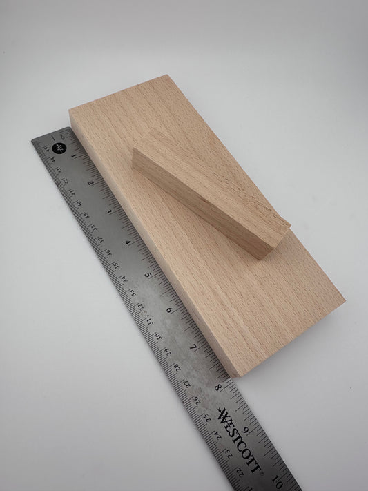 Wooden blocks for tightening wire twists in stock