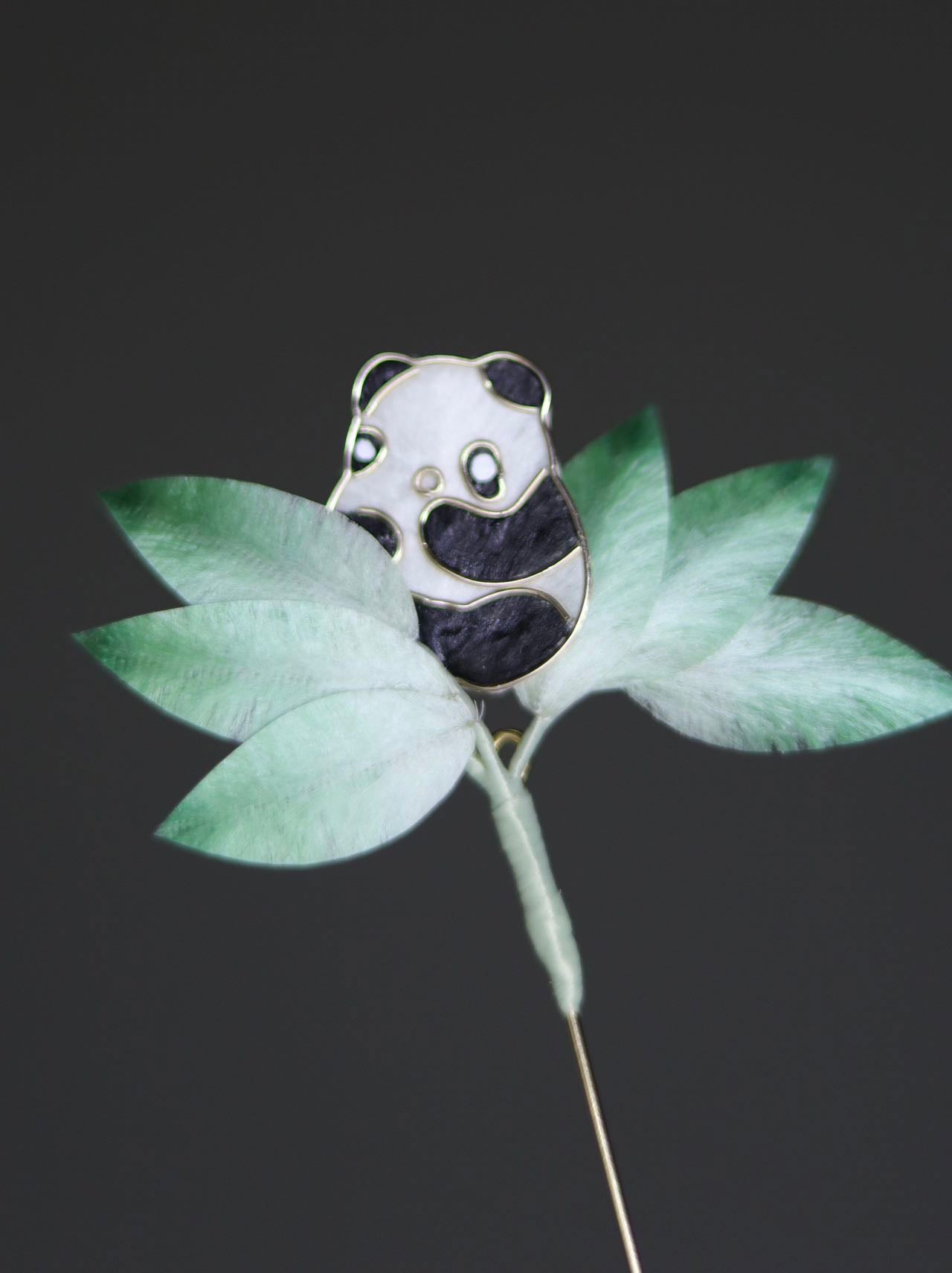 HAPPY ZOO DAY mulberry silk brooch pre-order